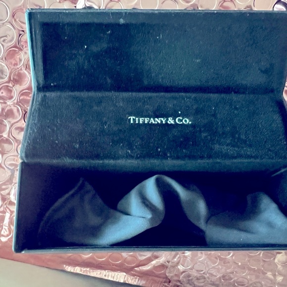 TIFFANY & CO   eyeglass case - Picture 1 of 6